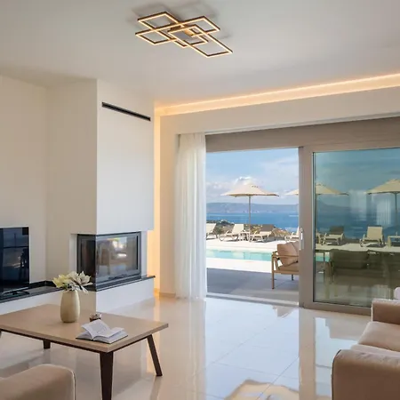 Villa Atyfia - With Private Heated Pool Prinés