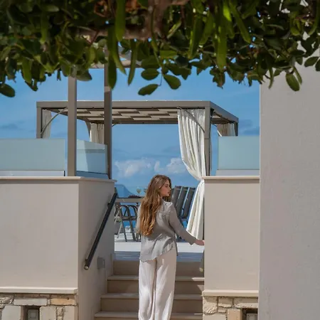 Villa Atyfia - With Private Heated Pool Prinés